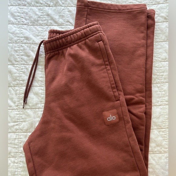 ALO Yoga Other - ALO YOGA Men’s Heavyweight Straight Sweatpants